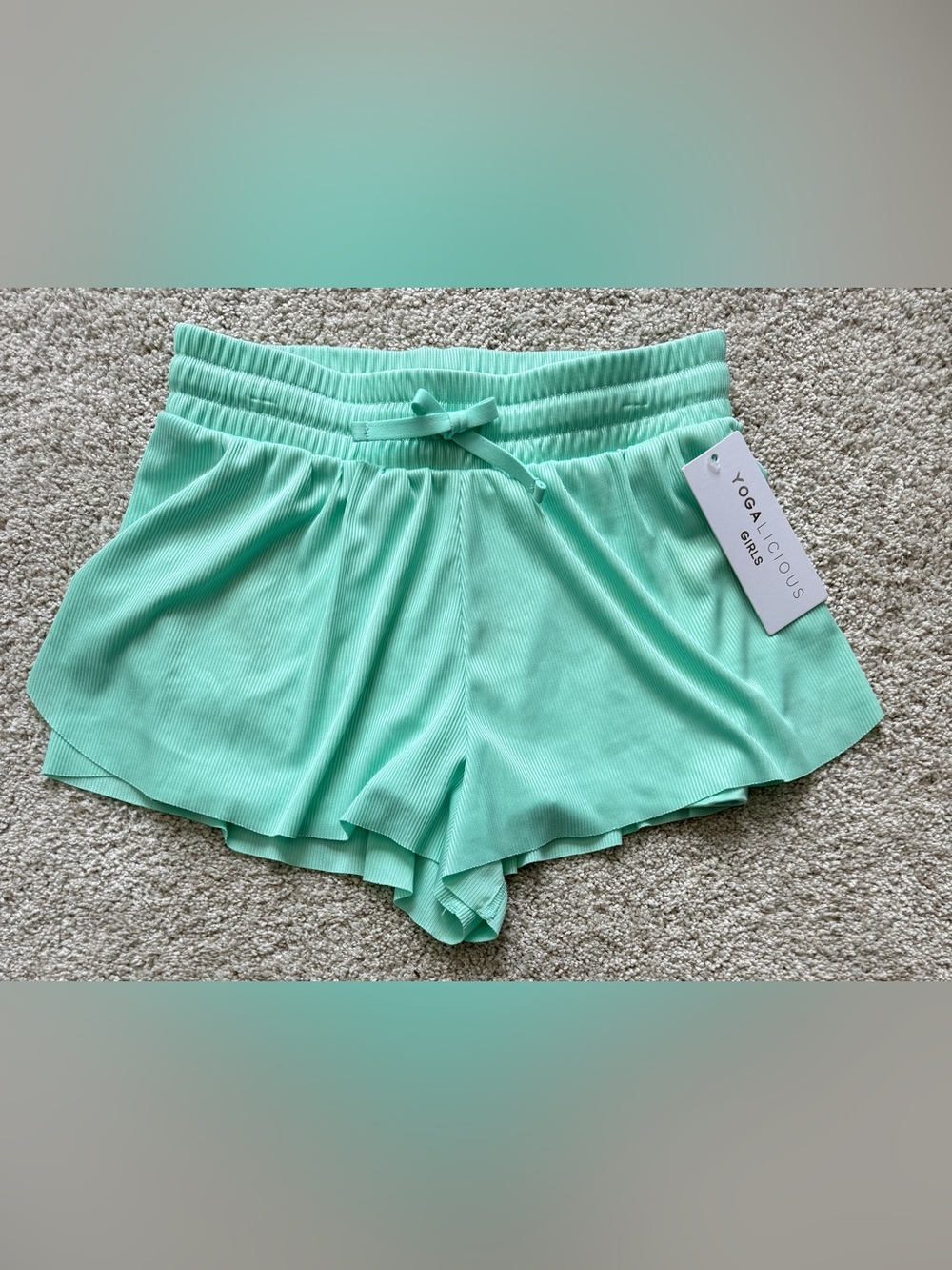 Yogalicious ice green shorts NEW with tags size girls 12.